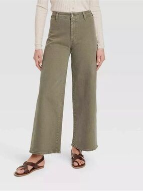 Universal Thread Olive Green Wide-Leg Ankle Jean